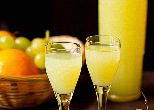 Как сделать лимонный ликер в домашних условиях? Рецепты Лимончелло своими руками
