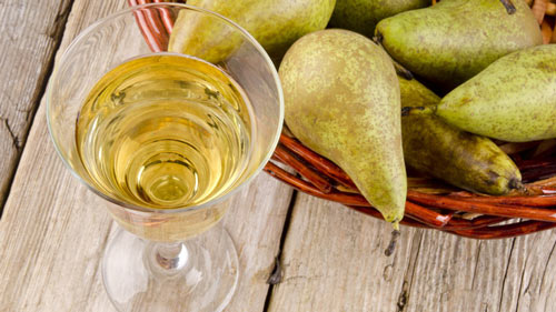 Простые и понятные рецепты вкусного вина из груш. Как сделать в домашних условиях?