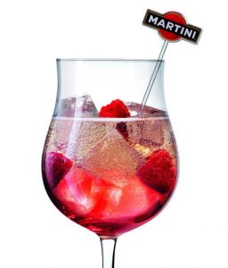 Мартини Розато &ndash; как пить розовый вермут и в какие коктейли добавлять