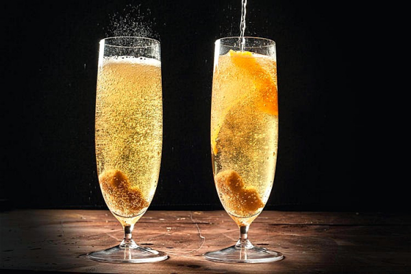 Коктейли с шампанским: 20 лучших рецептов приготовления