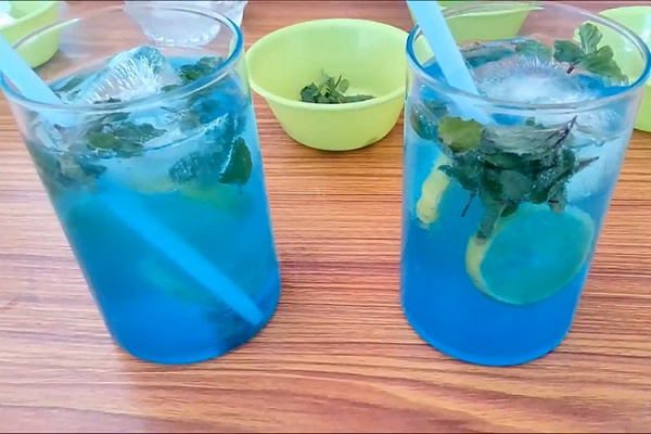 Рецепты безалкогольного коктейля Голубая лагуна для дома