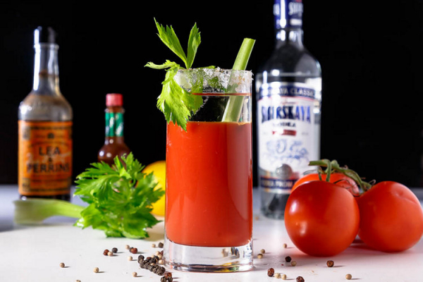 Кровавая Мэри (Bloody Mary) &ndash; все особенности приготовления знаменитого коктейля, состав и рецепт