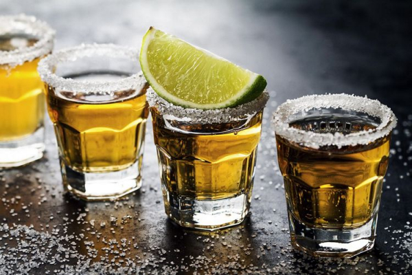 Обзор текилы Сомбреро (Sombrero) &mdash; разновидности и особенности вкуса мексиканского алкоголя
