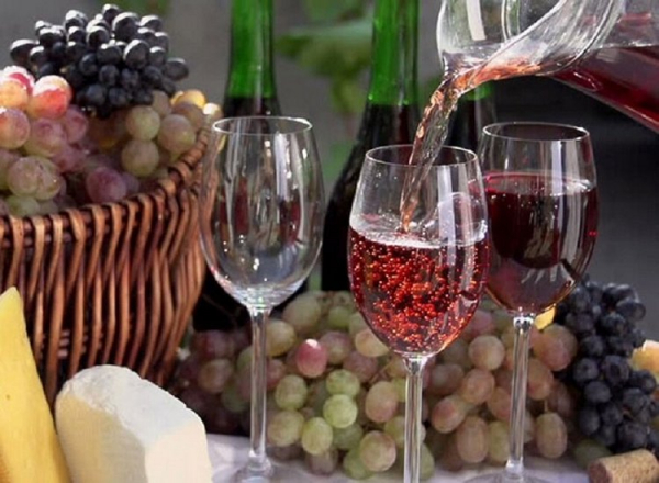 Наливка из винограда в домашних условиях &mdash; 9 рецептов с водкой, на спирту и без алкоголя