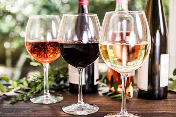 Классификация и виды вина — как отличить вина по сахару, спирту, способу изготовления и другим параметрам
